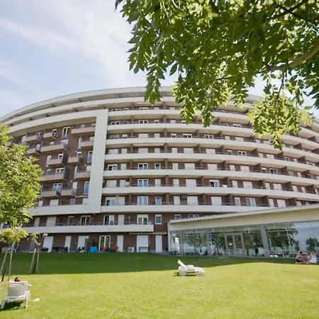 公寓 Club218 Lilly Wellness Apartman