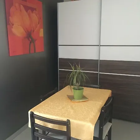 Club218 Lilly Wellness Apartman