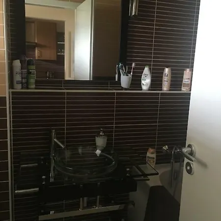 公寓 Club218 Lilly Wellness Apartman